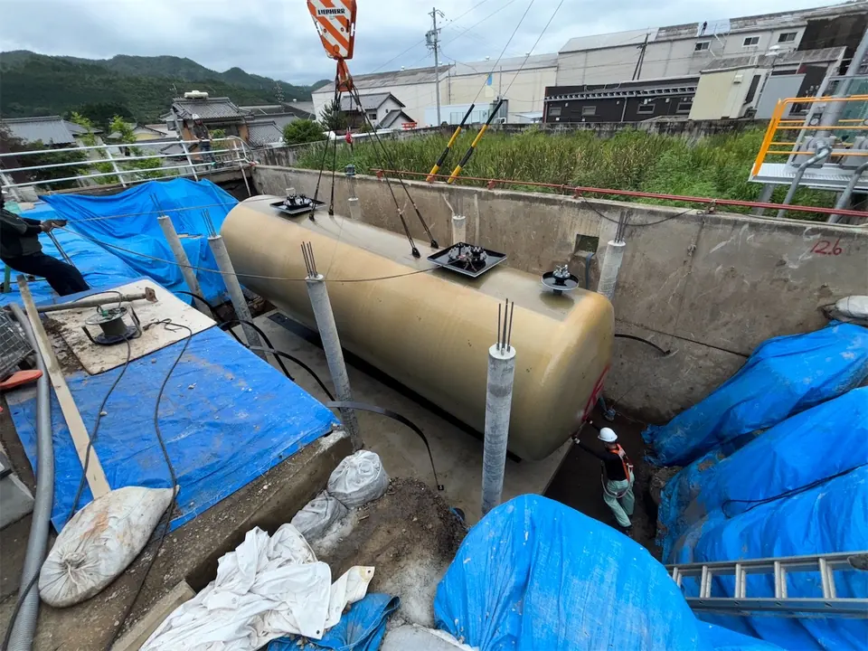 二重殻地下タンク土木工事・設置工事 - 岐阜県加茂郡川辺町における施工写真