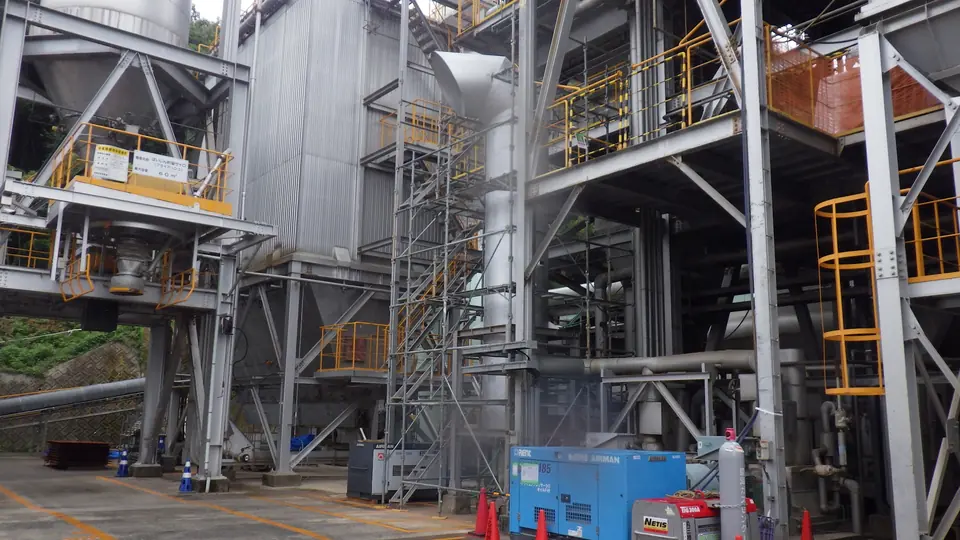 蒸気サイレンサー更新工事 - 岐阜県加茂郡川辺町における施工写真